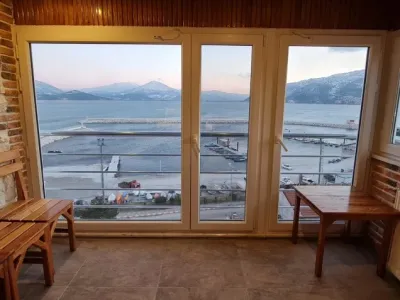 Panoramic Studio, 2 Bedroom, with Lake View